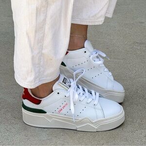 ADIDAS x Stan Smith Sneakers